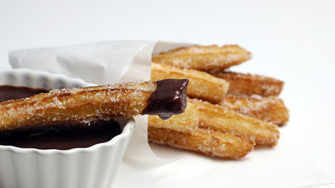 churros con chocolate